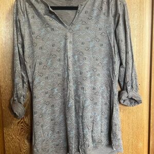 Toad&Co Charcoal Tunic with Light Blue Accents